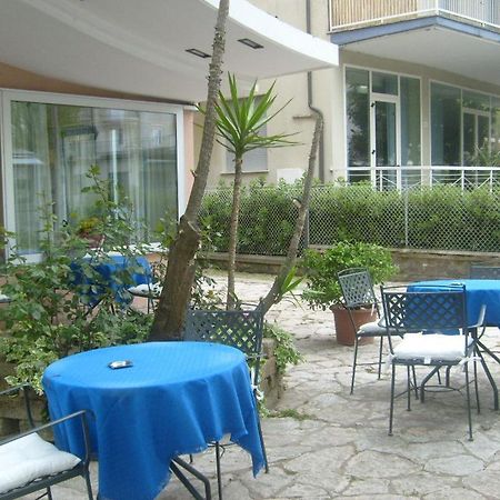Hotel Bel Air Rivazzurra Di Rimini Exterior photo